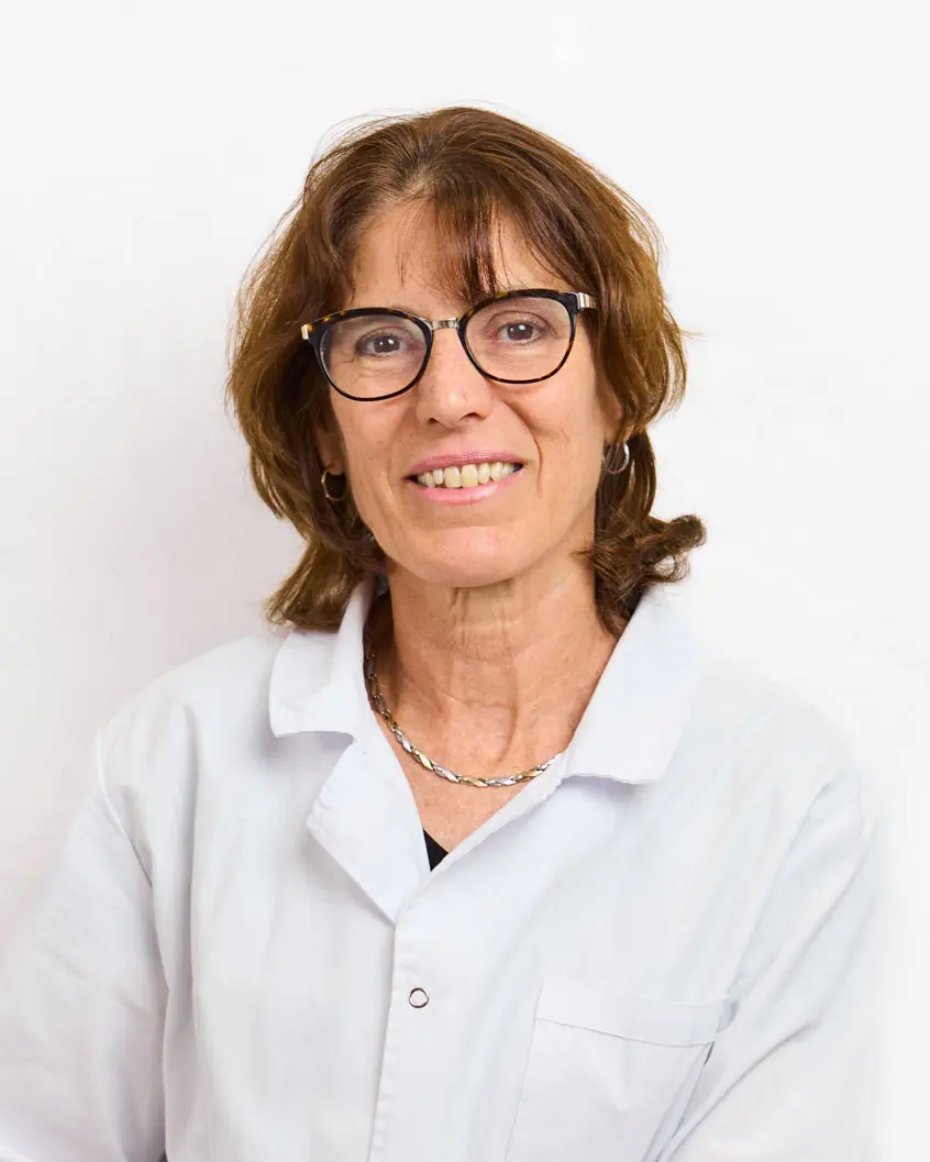 Dra. Carola Beccar Varela